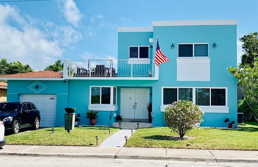 Blue House Miami-1