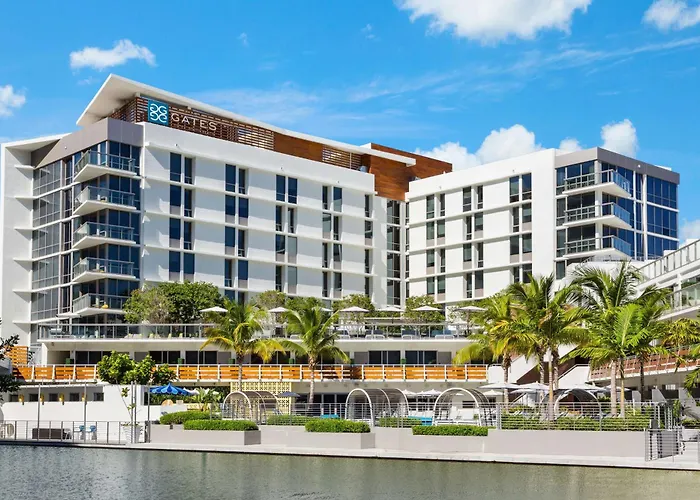 Resort: The Gates Hotel South Beach