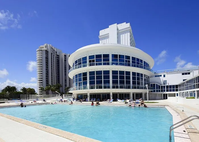 Vacation rental: New Point Miami Beach Apartments