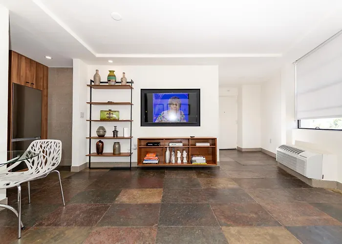Sobe Apartments